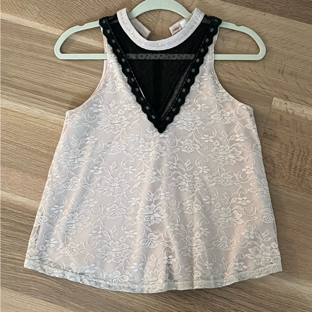 Victorian lace top. Ivory and black lace blouse. Size Small.